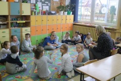02.02.2018_dzien_z_zycia_klas_i-iii_fotorelacja_26