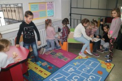 02.02.2018_dzien_z_zycia_klas_i-iii_fotorelacja_51