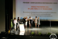 07.06.2018_nasi_-uczniowie_na_gali_powiatowego_centrum_edukacji_i_kultury_w_olesnicy_2018_03