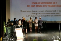 07.06.2018_nasi_-uczniowie_na_gali_powiatowego_centrum_edukacji_i_kultury_w_olesnicy_2018_06