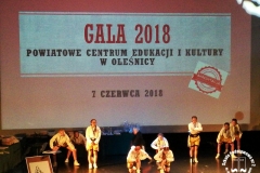 07.06.2018_nasi_-uczniowie_na_gali_powiatowego_centrum_edukacji_i_kultury_w_olesnicy_2018_08