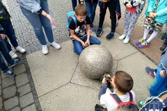 27.04.2018_wycieczka2ai2b_do_wroclawia_miasta_krasnali_03