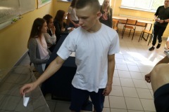 27.09.2017_wybory_do_samorzadu_uczniowskiego_gimnazjum_30