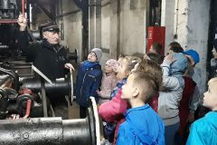 04.05.2019_wycieczka_kl2a_i_2b_do_jaworzyny_slaskiej_11
