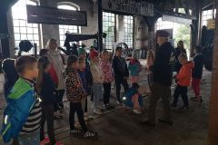 04.05.2019_wycieczka_kl2a_i_2b_do_jaworzyny_slaskiej_20