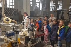 04.05.2019_wycieczka_kl2a_i_2b_do_jaworzyny_slaskiej_43