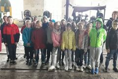 04.05.2019_wycieczka_kl2a_i_2b_do_jaworzyny_slaskiej_9