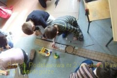 04.06.2019_dekkoracja-projekt_miedzyszkolny_inscenizacja_basni_o_kocie_w_butach_1