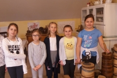07.03.2019_wycieczka_do_izby_regionalnej_07