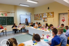 21.12.2018_wigilie_klasowe-kl4-8gimnazjum_38