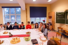 21.12.2018_wigilie_klasowe-kl4-8gimnazjum_44