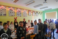 21.12.2018_wigilie_klasowe-kl4-8gimnazjum_57