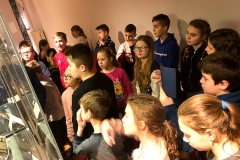 22.02.2019_jestesmy_wyjatkowi_bo_kochamy_to_co_polskie-wycieczka-do-wroclawia-santander.27