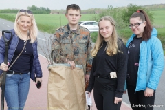 30.04.2019_sadzenie_debow_06