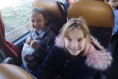 Wyjazd uczniów na spektakl muzyczny pt. "Kot w butach