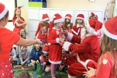 06.12.2019_mikolajki2019_kl1-3_15
