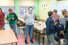 13.11.2019_zabawa_andrzejkowa_kl-4-8_07