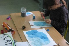 20.12.2020_przedstawienie_krolik_poznje_przyjaciol_07