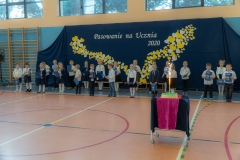 25.11.2020_slubowanie_klas_pierwszych_oraz_pasowanie_na_ucznia_23