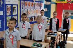 10.11.2021_obchody_dnia_niepodleglosci_w_naszej_30