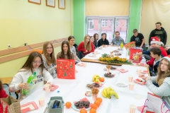 17.12.2021_wigilieklasowe2021_33