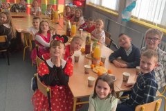 25.11.2021_andzejki_kl1b_01