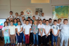 Czytam z klasą. Lekturki spod chmurki.