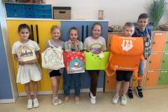 9ac84b78-5b8f-467e-860d-60712fdb68e3