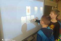 bef10cda-ebbd-429c-8be8-bee6fea523dd